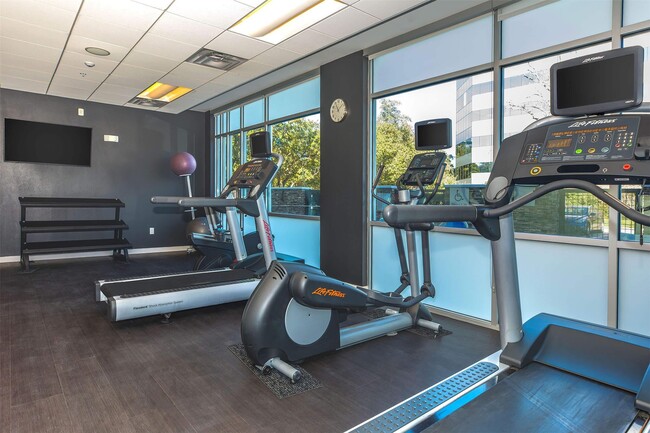 Building Photo - 1350 Broadfield Blvd Unit 433