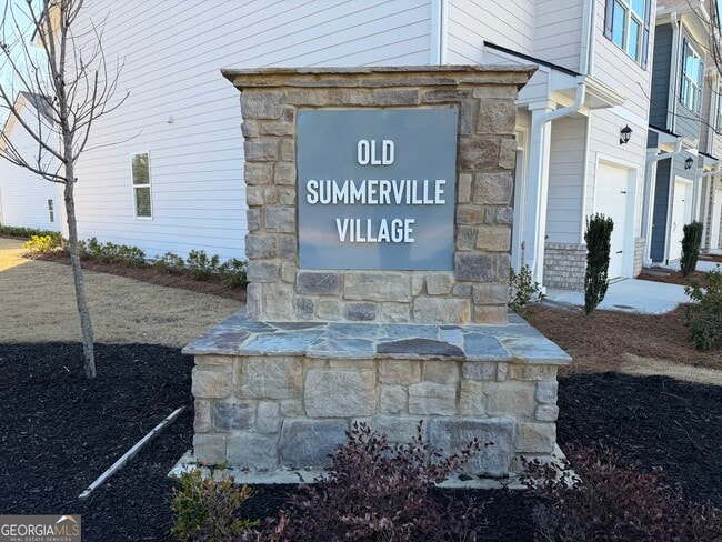 Photo - 3 Silverbell Ln NW