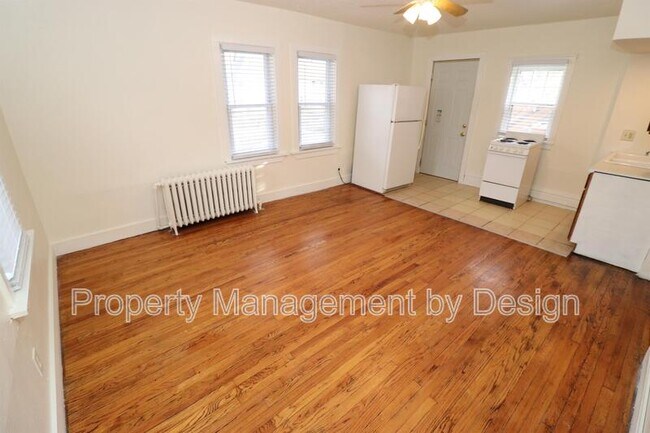 Photo - 2931 Kingman Blvd Unidad 3