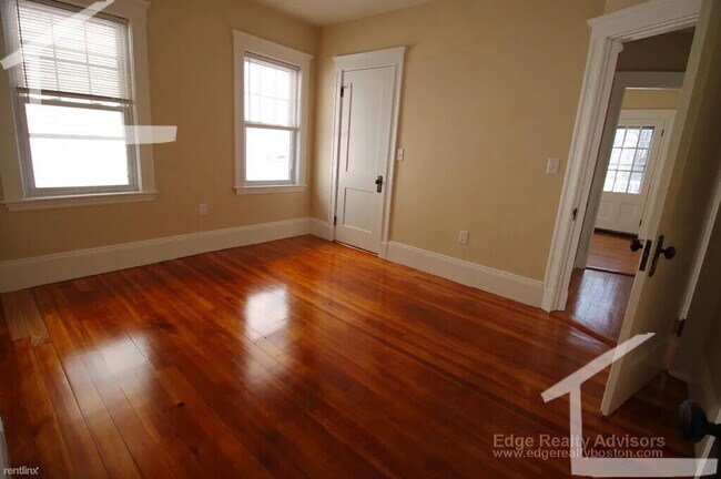 Photo - 24 Matchett St Unit 1