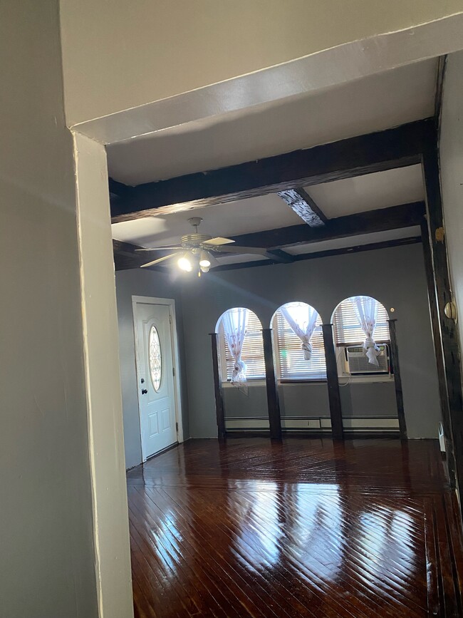 Photo - 421 Halsted St Unidad 1