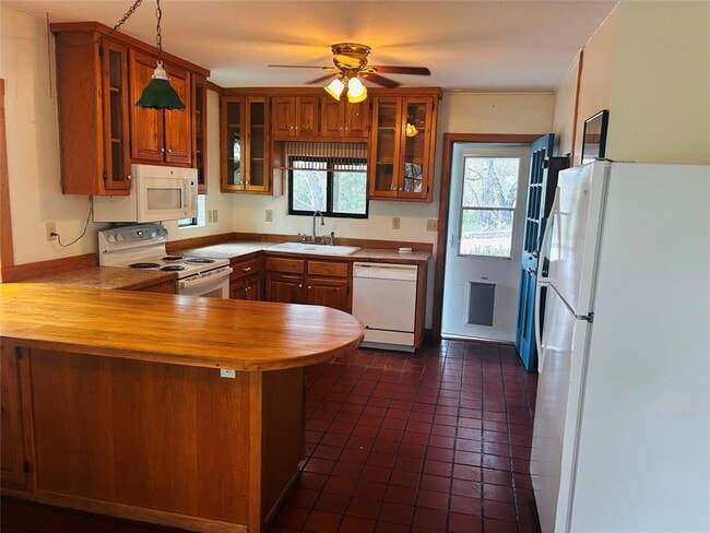 Photo - 4827 Eck Ln