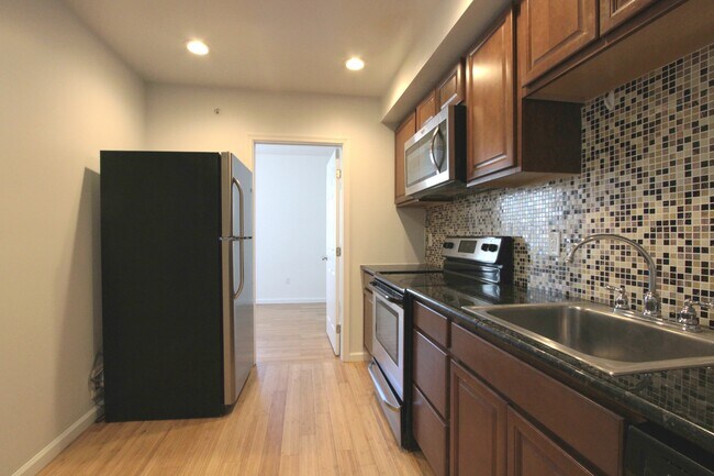 Photo - 3922 Haverford Ave Unit 3