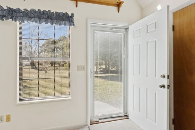 Photo - Peaceful Country Living Close to Everything