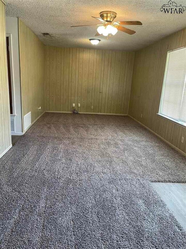 Photo - 2815 McGaha Ave