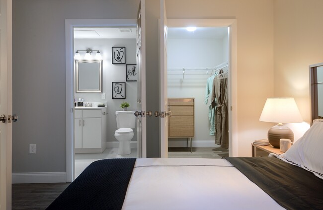 Photo - One Arboretum