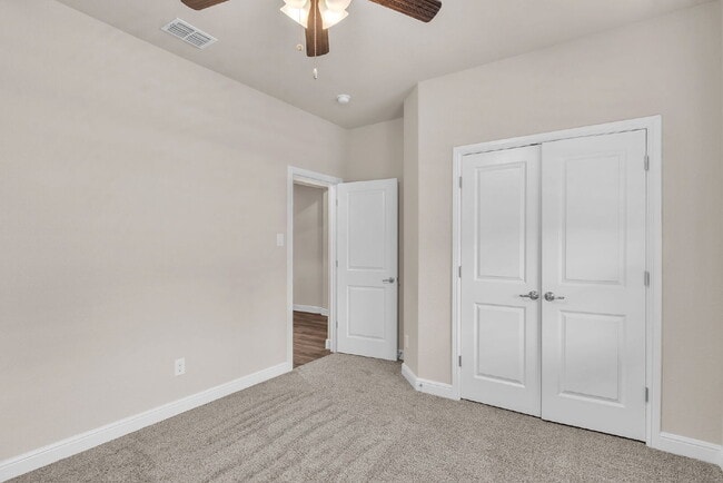 Photo - 2336 Shorthorn Dr