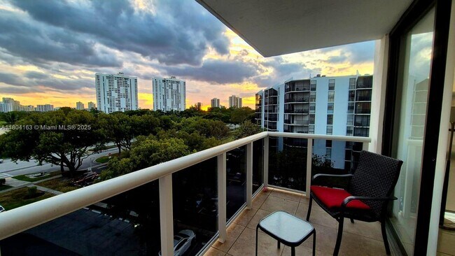 Photo - 3625 N Country Club Dr Condo Unit 509