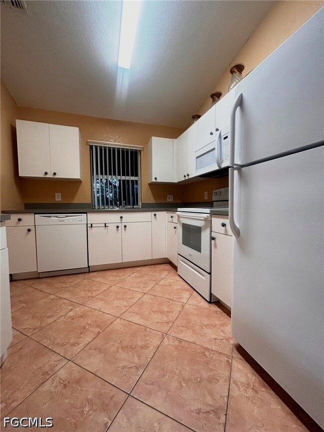 Photo - 1045 NE 40th Terrace