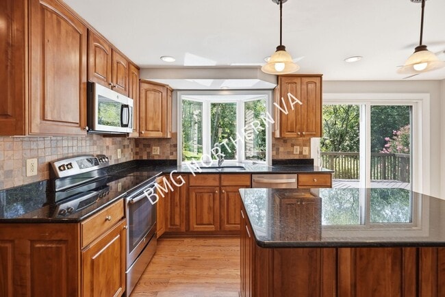 Photo - 1846 Clovermeadow Dr