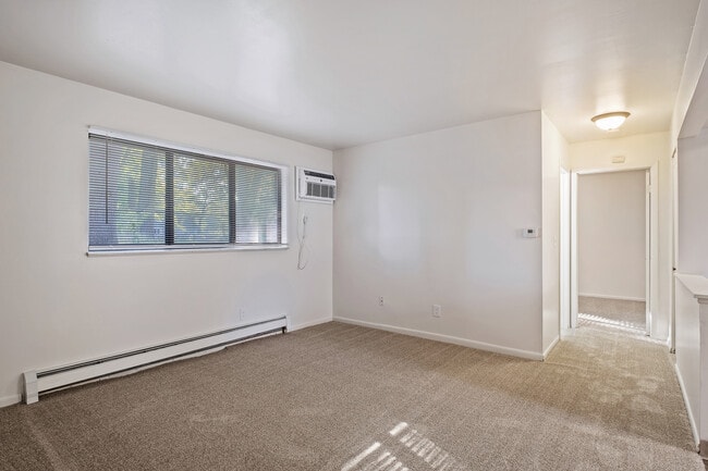Dunbar Woods Apartments