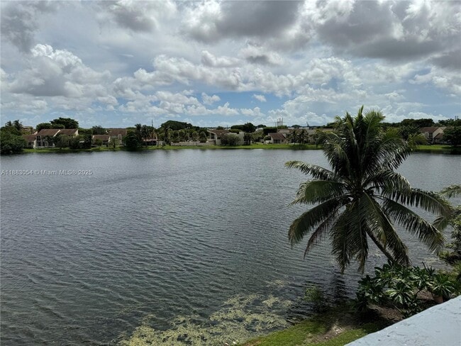 Photo - 9363 Fontainebleau Blvd Unit H212