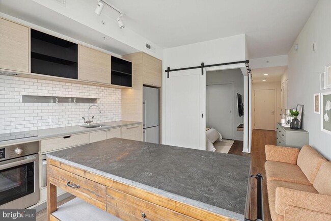 Photo - 2030 8th St NW Unit PH-5