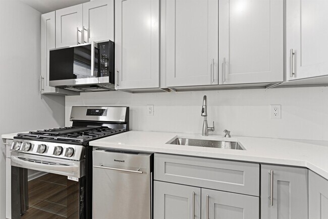 Photo - 419 5th St Unit B