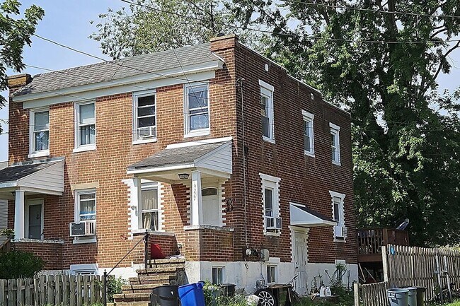 Building Photo - 3 Bedroom 2 Bath in Sparrows Point