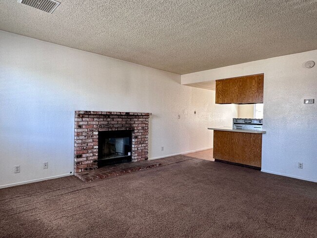 Photo - 417SU Unidad #C