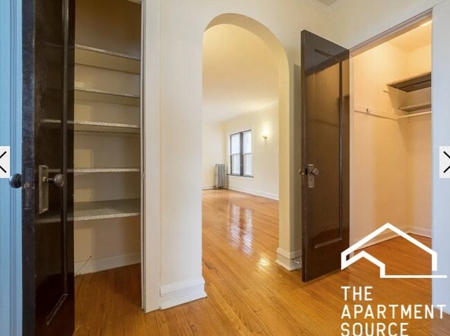 Photo - 2106 W Ainslie St Unit 2