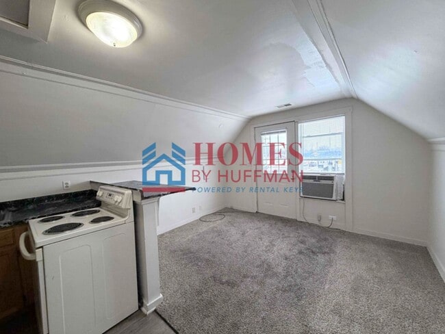 Photo - 202 E Missouri St Unidad B