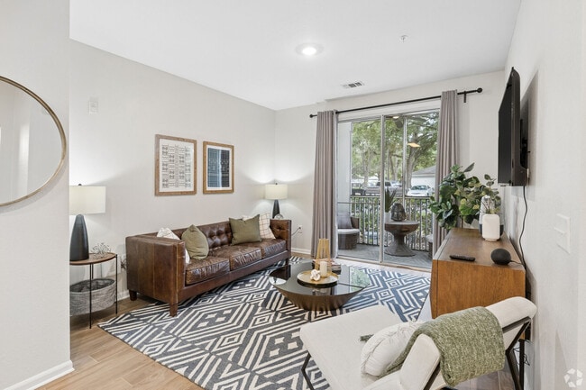 Luxe at 1820