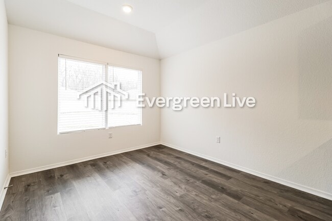 Photo - 108 Terrence Dr