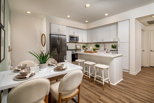 Building Photo - Vasari at Ventana Rental
