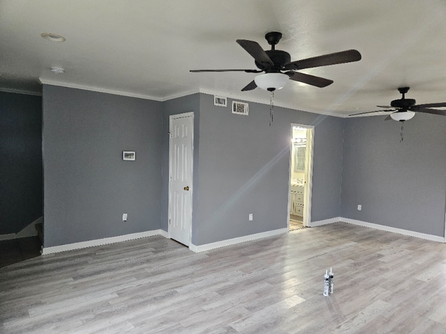 Photo - 1903 Rosary Dr