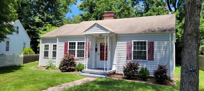 Building Photo - 3008 Peebles Dr Rental