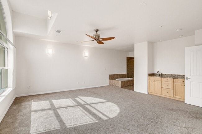 Photo - Brownstone Manor