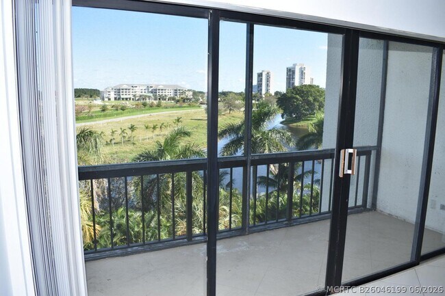 Photo - 3000 Presidential Way Unit 503