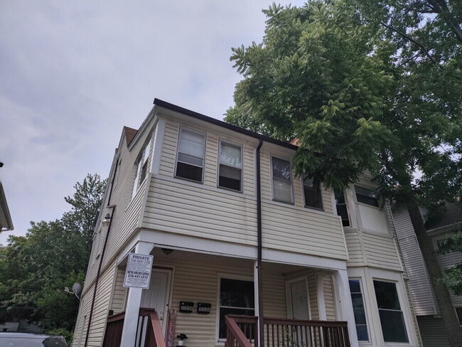 Building Photo - 1334 W 89th St Unit 1