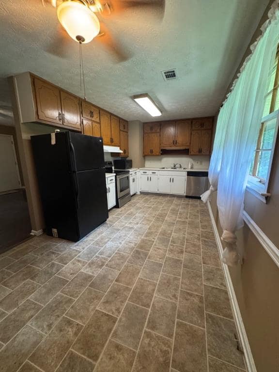 Photo - 100 Fleeta Dr