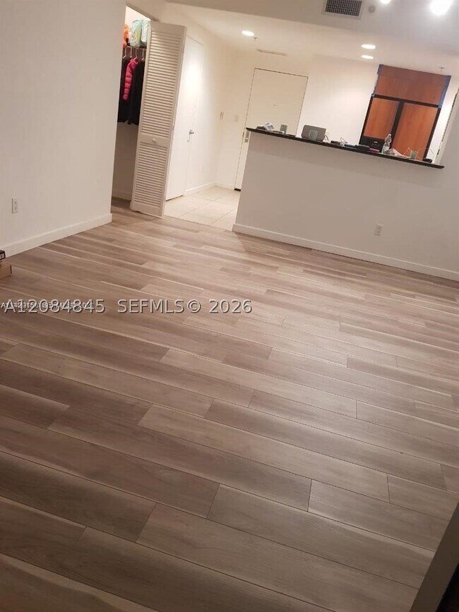 Photo - 335 S Biscayne Blvd Unit 2506