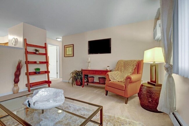 Blackhawk Apartment Homes