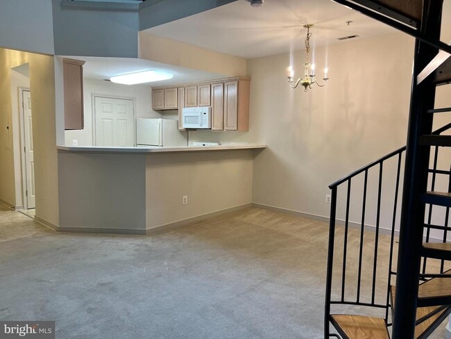 Photo - 251 Rowe Blvd Unit 302