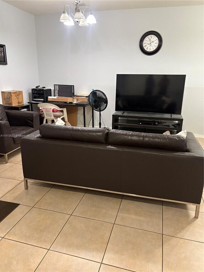 Photo - 5807 Hampton Hills Blvd