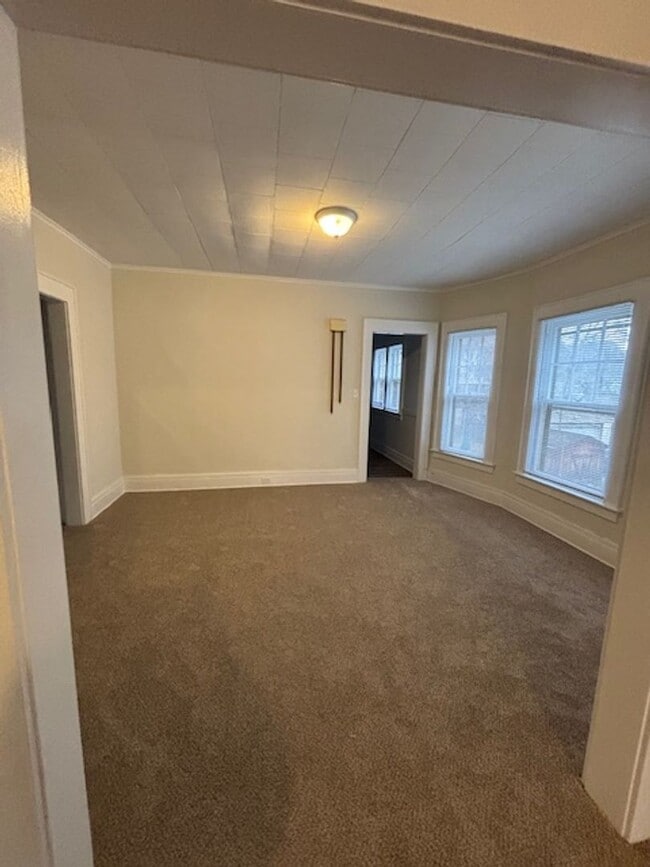 Photo - 620-22 Fellows Ave Unidad Apt 2