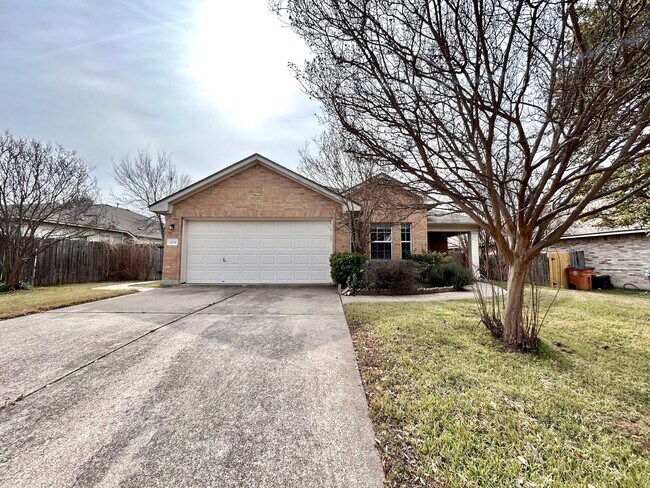 Photo - Warm & Cozy 3 Bed / 2 Bath Home with Fenced Yard and 2-Car Garage