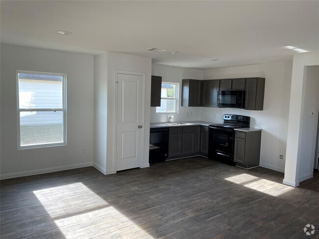 Building Photo - 366 Rd 5138 Rental