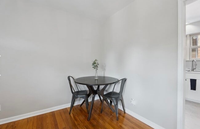 Photo - 100 S Ann Arbor St Unit 2