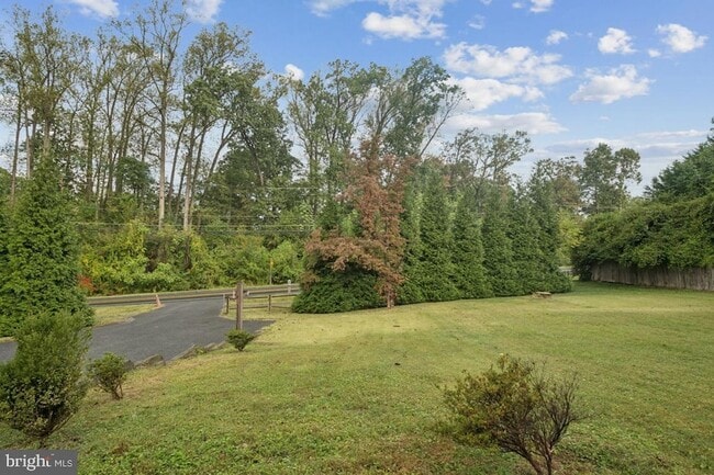 Photo - 2025 Fairland Rd