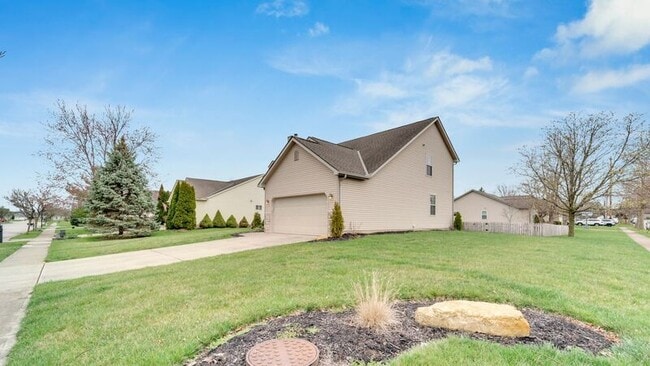 Photo - 167 Carriage Pl