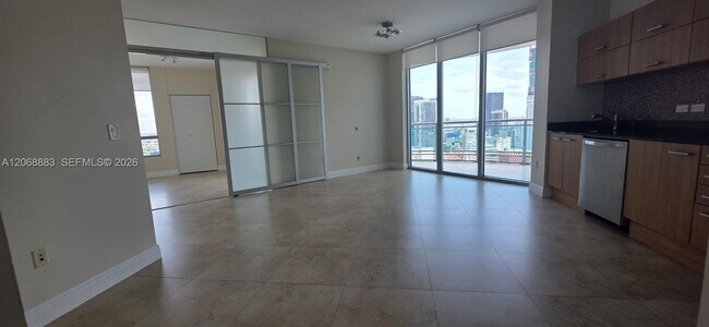 Photo - 350 S Miami Ave Unidad 3215