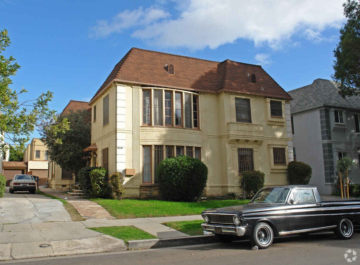 Photo - 346 N Curson Ave