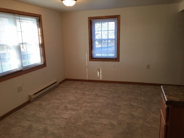 Photo - 606 N Main St Unit #8