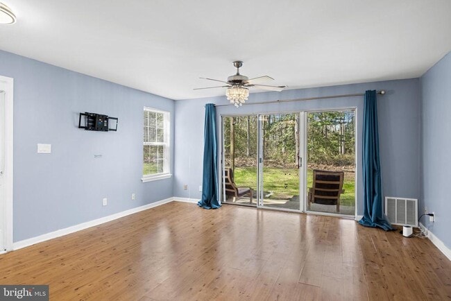 Photo - 703 Quail Rd