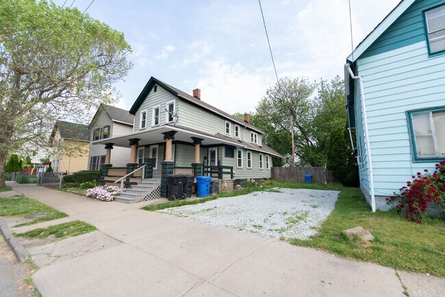 Photo - FS 1308-1310 Buhrer Avenue Unit Up