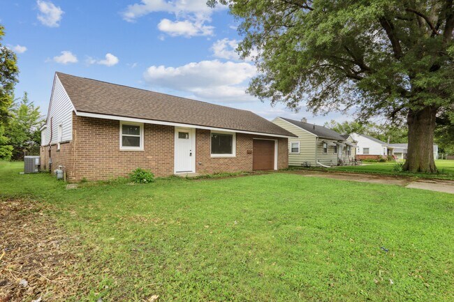 Photo - 714 Bethume Ct