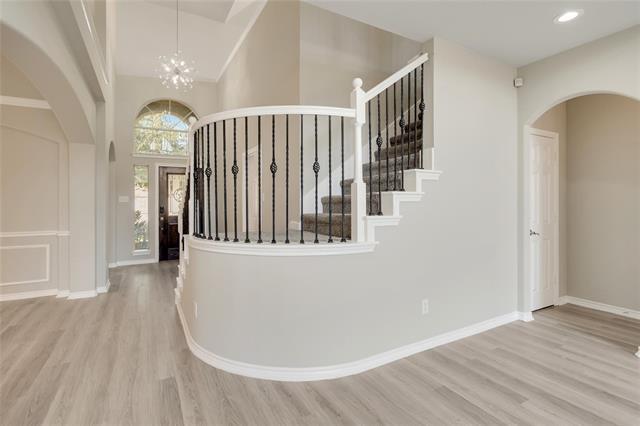 Photo - 9144 Hawley Dr