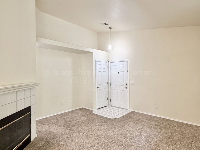 Photo - 3870 Strawberry Field Grove Unit F