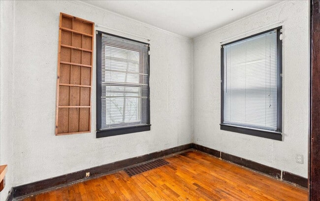 Photo - 410 Dunlap St